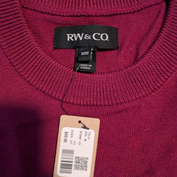 RW&CO. Crewneck Sweater (Berry Colour) - Picture 2 of 3
